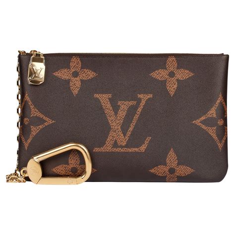 xl louis vuitton|I prodotti Louis Vuitton: Pochette Accessoire XL.